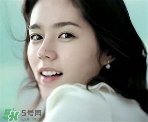 玻尿酸隆鼻會(huì)變形嗎？玻尿酸隆鼻會(huì)碰歪嗎？