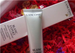 蘭蔻淡斑精華有用嗎？蘭蔻淡斑精華怎么用？