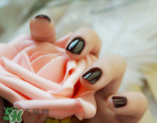 迪奧指甲油專柜價(jià)格 迪奧指甲油多少錢 迪奧指甲油專柜價(jià)格 迪奧指甲油多少錢