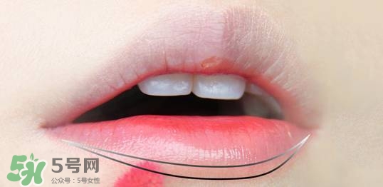 唇釉成膜是什么意思？唇釉怎么成膜？