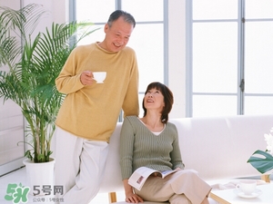 安全期吃避孕藥會(huì)怎樣？安全期吃避孕藥月經(jīng)推遲嗎？