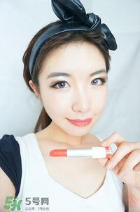 霧面口紅怎么涂？霧面口紅畫法步驟