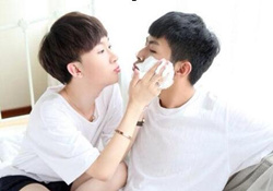 為什么同性戀都是帥哥？為什么同性戀容易的艾滋病呢