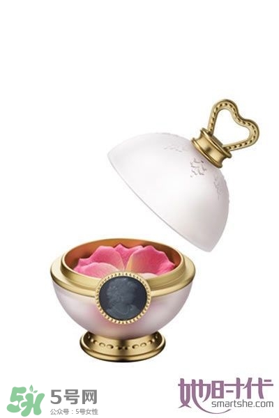 腮紅飛粉是什么意思？腮紅飛粉是質(zhì)量不好嗎？