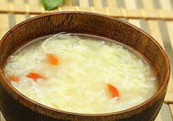 酒釀蛋真能豐胸嗎？酒釀蛋怎么吃豐胸？