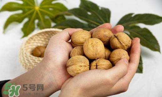 核桃酒孕婦能吃嗎？核桃酒下奶嗎？