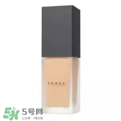 粉底液卡粉怎么辦？粉底液卡粉怎么補(bǔ)救？