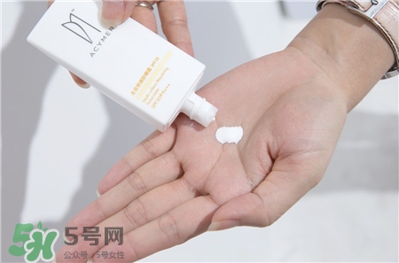 長痘可以涂防曬霜嗎?痘痘肌用什么防曬霜? 長痘可以涂防曬霜嗎?痘痘肌用什么防曬霜?