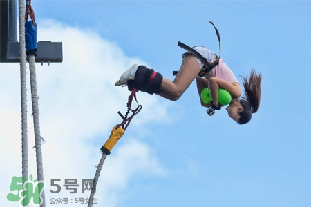 蹦極有年齡限制嗎？玩蹦極有年紀(jì)限制嗎？