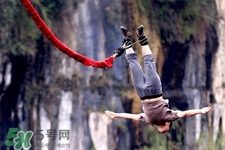 蹦極有危險嗎？玩蹦極要簽生死狀嗎？