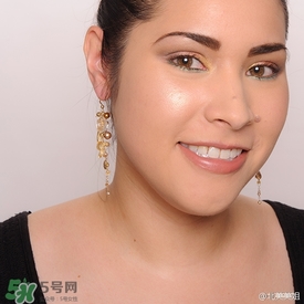 becca高光怎么用？becca高光使用方法