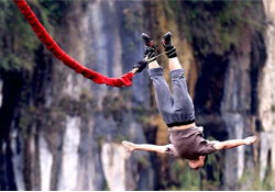 蹦極是什么感覺(jué)？第一次蹦極是什么感覺(jué)？