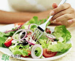 吃素能減肥嗎？吃素的好處和壞處