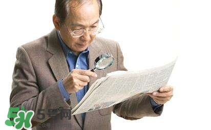 預(yù)防老花眼的方法 怎么樣可以預(yù)防老花眼 預(yù)防老花眼的方法 怎么樣可以預(yù)防老花眼