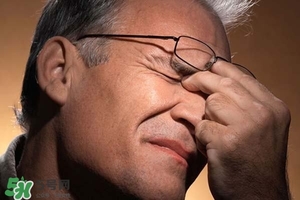 預(yù)防老花眼的方法 怎么樣可以預(yù)防老花眼 預(yù)防老花眼的方法 怎么樣可以預(yù)防老花眼