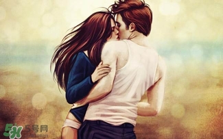 男人接吻時在想什么？男人接吻為什么伸舌頭