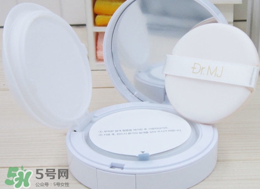 2017氣墊bb霜排行榜10強_2017人氣氣墊bb霜推薦 2017氣墊bb霜排行榜10強_2017人氣氣墊bb霜推薦