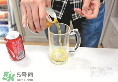 紅牛可以和可樂(lè)一起喝嗎？紅牛和可樂(lè)一起喝的反應(yīng)