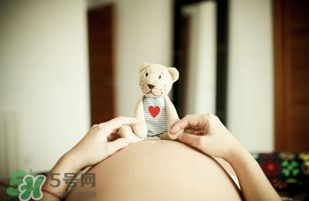 懷孕期間同房對胎兒有什么影響？懷孕期間同房的正確姿勢圖片