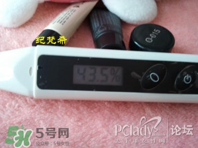 蘭蔻和紀(jì)梵希哪個好？蘭蔻和紀(jì)梵?？诩t哪個好？