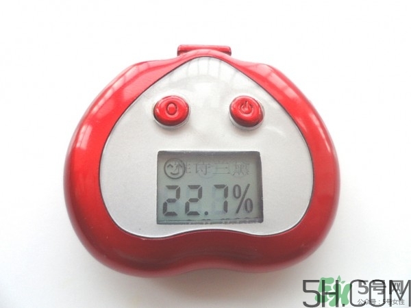 蘭蔻和雅詩蘭黛眼霜哪個(gè)好用？蘭蔻和雅詩蘭黛眼霜對(duì)比