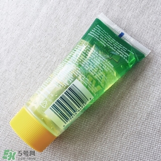 香蕉船曬后修復(fù)多少錢?香蕉船曬后修復(fù)專柜價格 香蕉船曬后修復(fù)多少錢?香蕉船曬后修復(fù)專柜價格