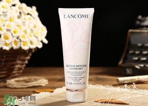 蘭蔻洗面奶粉色和藍色哪個好？蘭蔻洗面奶粉色藍色區(qū)別