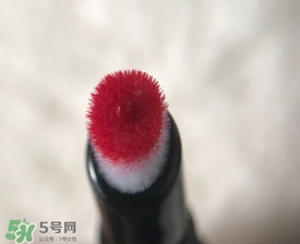 美康粉黛紅鸞心動唇釉怎么樣？美康粉黛氣墊唇釉好用嗎