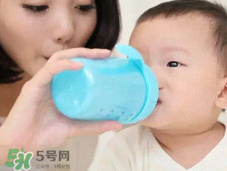 諾如病毒要多喝水嗎?諾如病毒多喝水能治療嗎? 諾如病毒要多喝水嗎?諾如病毒多喝水能治療嗎?