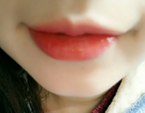 YSL12號唇釉試色圖片 YSL12號唇釉顏色 YSL12號唇釉試色圖片 YSL12號唇釉顏色