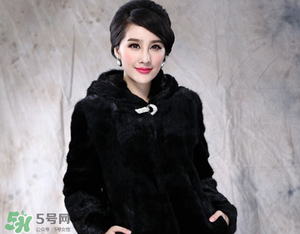 3月份可以穿皮草嗎？三月份還能穿皮草嗎？