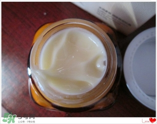 美康粉黛六勝肽回春膏怎么樣？美康粉黛六勝肽回春膏有激素嗎？