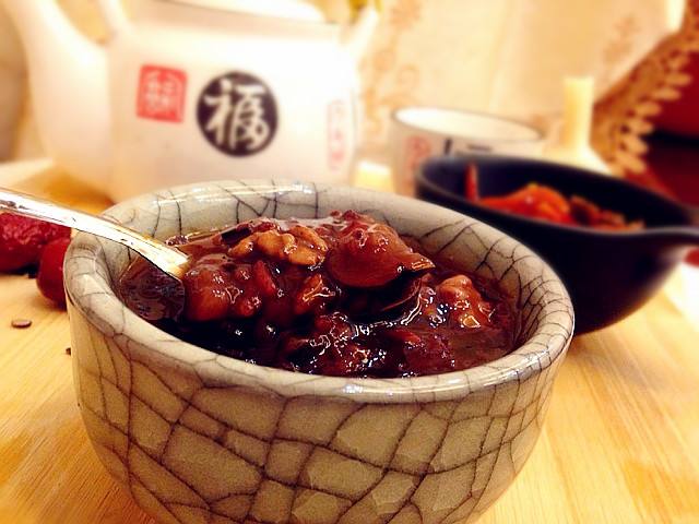 女人吃什么補氣血最快最好？什么湯最補氣血？