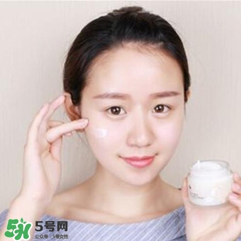 睡眠面膜使用誤區(qū)？睡眠面膜的錯(cuò)誤用法？