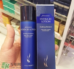 ahc水乳和伊思水乳哪個(gè)好？ahc水乳和伊思水乳對(duì)比