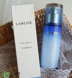 ahc水乳和蘭芝水乳哪個(gè)好？ahc水乳和蘭芝水乳哪個(gè)好用？