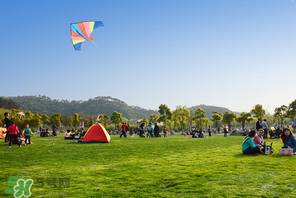 三月三為什么放風(fēng)箏？三月三放風(fēng)箏是陰歷還是陽(yáng)歷？