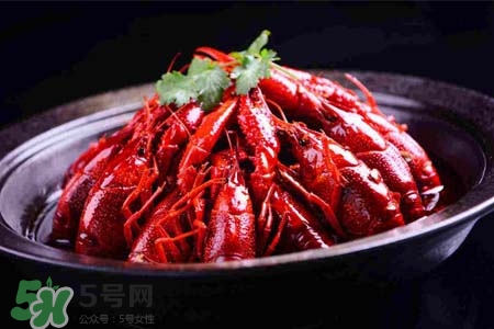 小龍蝦一年四季都有嗎？一年四季都可以吃小龍蝦嗎？