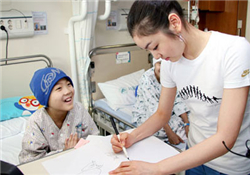 白血病的早期癥狀？白血病有什么癥狀？