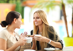 喝咖啡會(huì)導(dǎo)致骨質(zhì)疏松嗎？喝咖啡會(huì)引起骨質(zhì)疏松嗎？