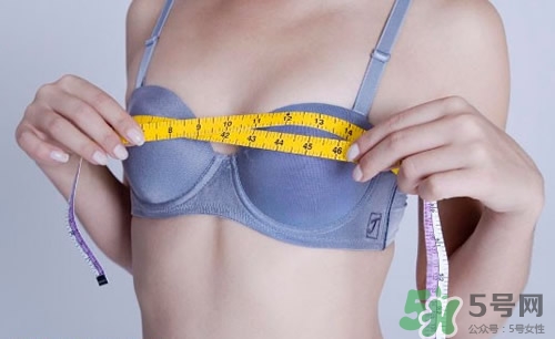 胸部大小和性生活有何關(guān)系？胸部越大性欲越強(qiáng)嗎