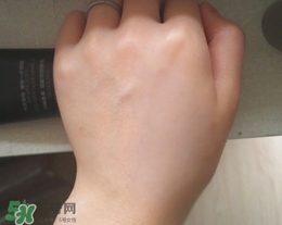 極密bb霜怎么樣？雅麗潔極密bb霜好用嗎？