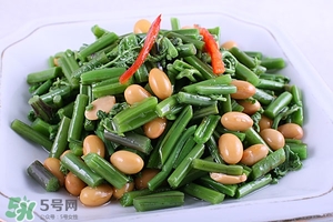 蕨菜怎么吃好吃 蕨菜怎么吃法 蕨菜怎么吃好吃 蕨菜怎么吃法