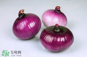 洋蔥中間黃了可以吃嗎？洋蔥里面發(fā)黃能吃嗎？