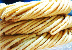 馓子是哪里的特產(chǎn)？馓子是哪個民族的小吃？