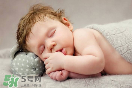 喝板藍根可以預(yù)防水痘嗎？板藍根預(yù)防水痘有效嗎？