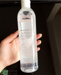 雅漾卸妝水和貝德瑪卸妝水哪個好？雅漾和貝德瑪卸妝水哪個更溫和？