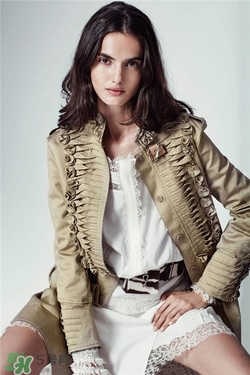 春天穿什么顏色衣服好看？春季流行穿什么顏色衣服？