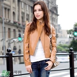 春天穿皮衣怎么搭配？皮衣怎么搭配好看？