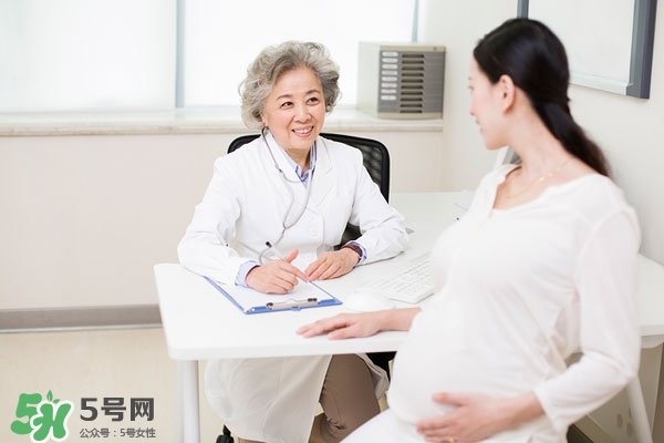 懷孕三個(gè)月出血怎么回事 懷孕三個(gè)月出血怎么回事該怎么辦 懷孕三個(gè)月出血怎么回事 懷孕三個(gè)月出血怎么回事該怎么辦